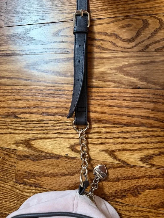 Juicy Couture Pink Suede Crossbody with Dark Brown Trim and Embroidered Crest - Picture 5 of 10